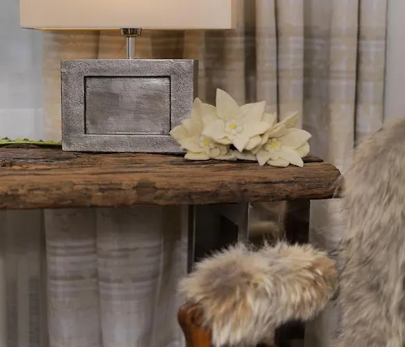 ハウスロック アパート ツェルマット